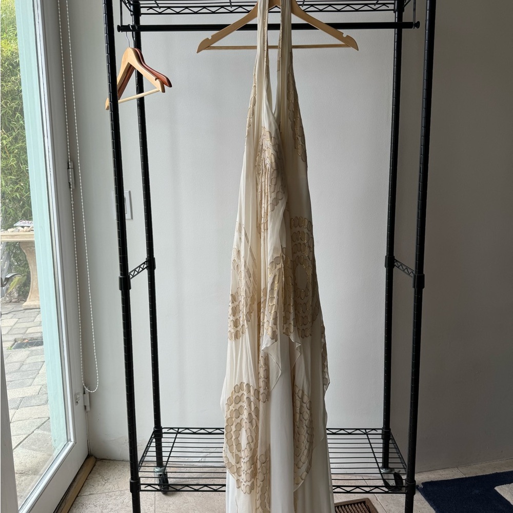 Kay Unger New York Gown